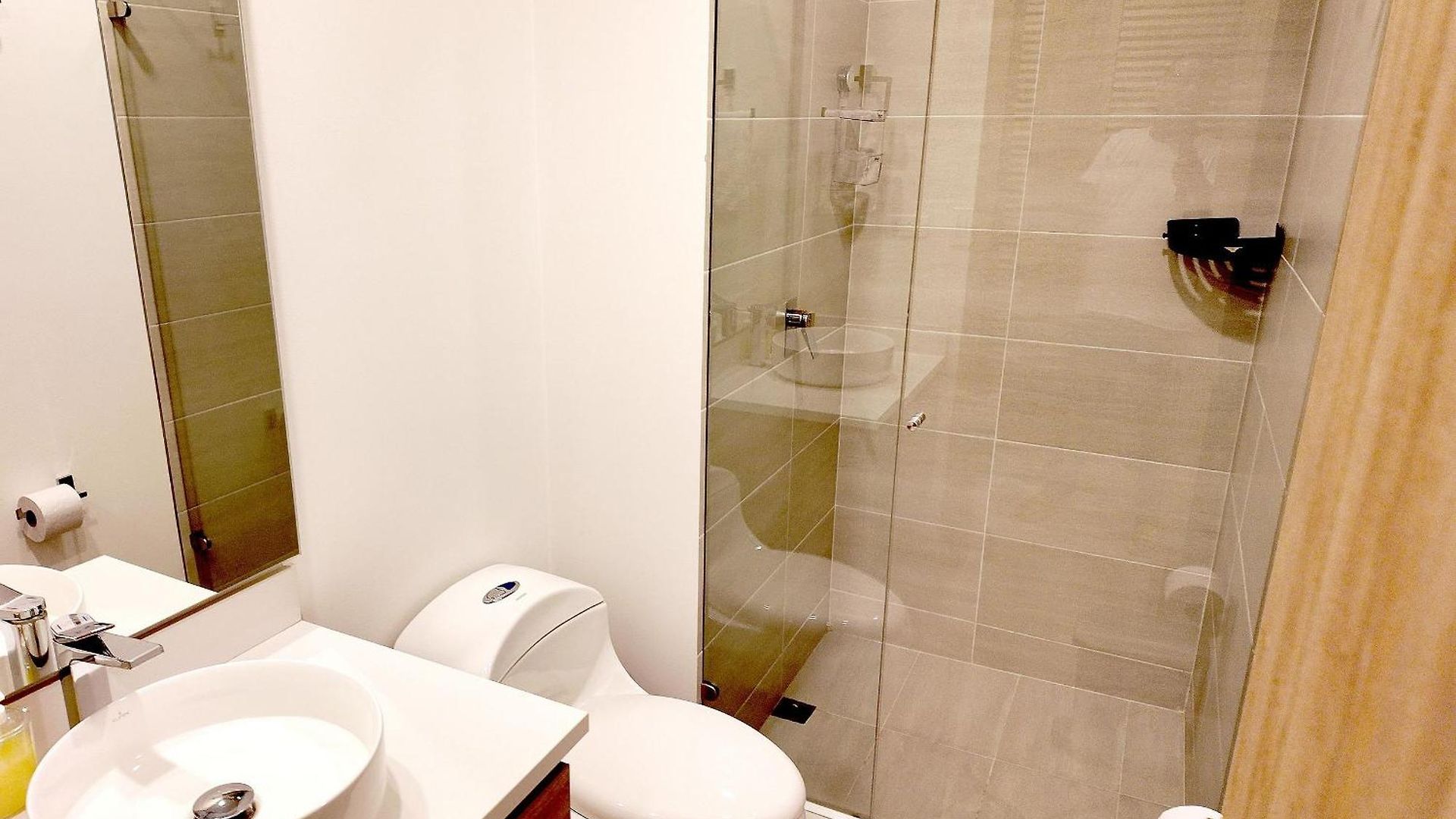 Apartamento Disfrutar Con Elegancia, Confort Y Acceso Al Mar. Cartagena