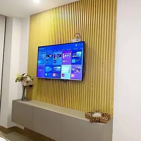 Disfrutar Con Elegancia, Confort Y Acceso Al Mar. Apartamento Cartagena